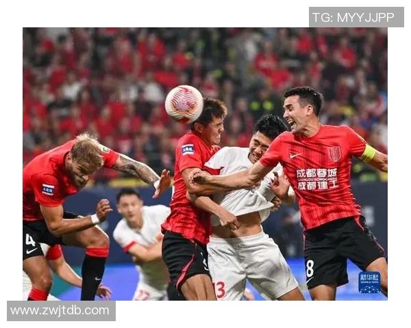 成都足球队反击战术解析与战绩回顾探讨 成都足球队反击战术解析与战绩回顾探讨