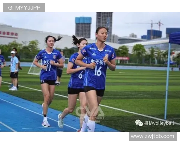 上海排球队耐力提升之道与训练策略深度分析 上海排球队耐力提升之道与训练策略深度分析
